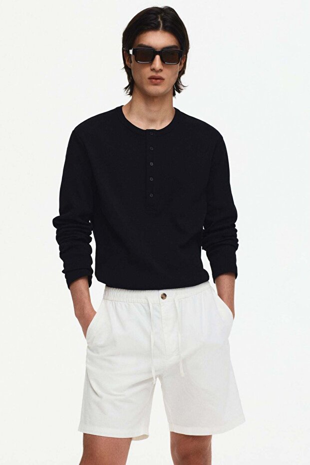 Regular Fit Linen-blend shorts