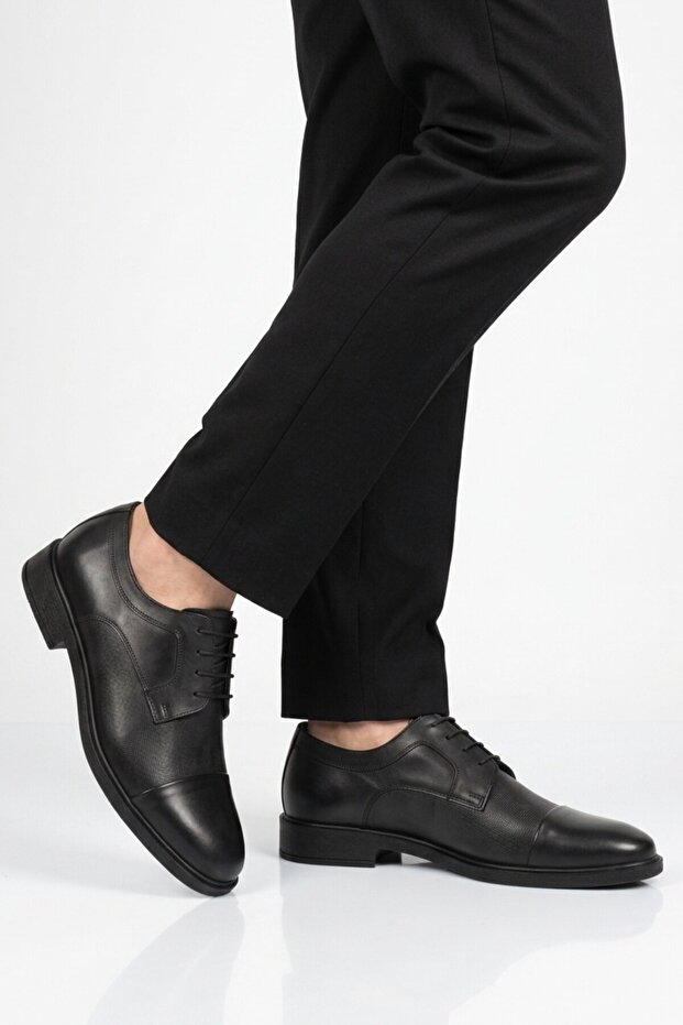 Black Genuine Leather Lace-Up Men's Classic Shoes