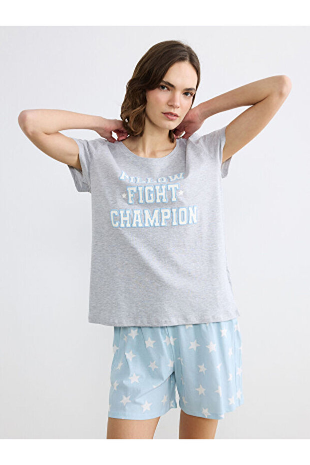 Esvab • Modern & Distinctive Zero Roba Collar Printed Women's Shorts Pajama Set