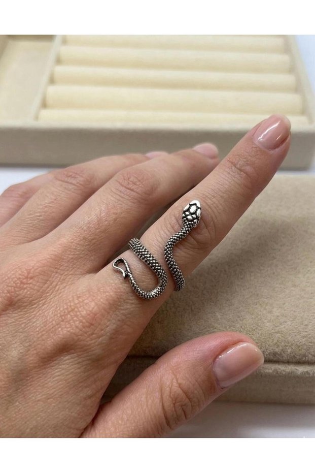Snake Patterned Steel Ring