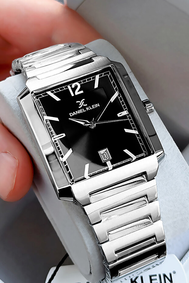 Exclusive Men's Watch Steel Band Japanese Movement Stylish Gift Wristwatch with Special Box Dke2152C1
