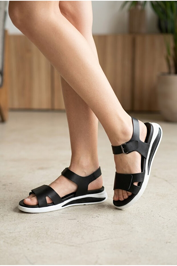Hesva Women's Sandals with Ankle Strap Black Leather