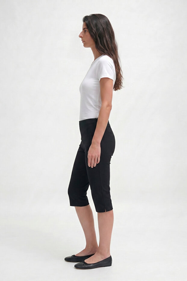 Black Capri Pants - 4