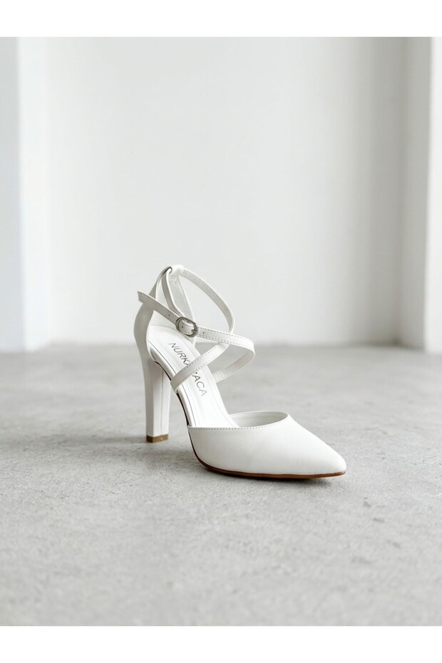 26Y17577 Front Cross-Band 9cm Heel Half Open Stiletto Shoes for Women