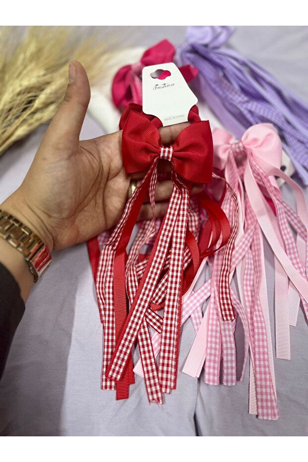 مشبك ربط مزدوج أحمر