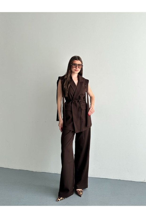 Pants with Belt