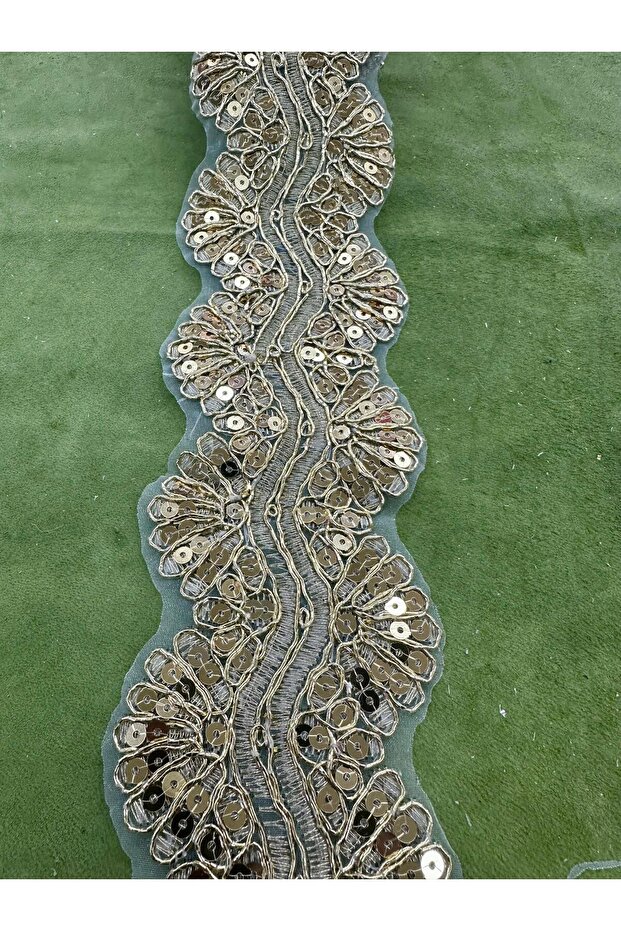 Luxury Sequin Embroidered Lace Ribbon Gold-1 Meter