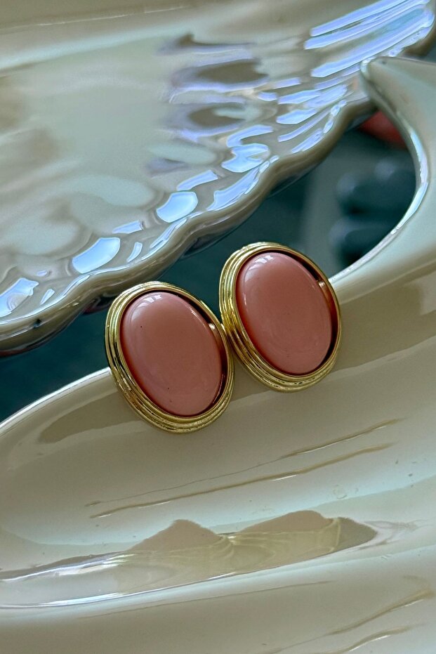 Powder Pink Elegant Oval Earrings