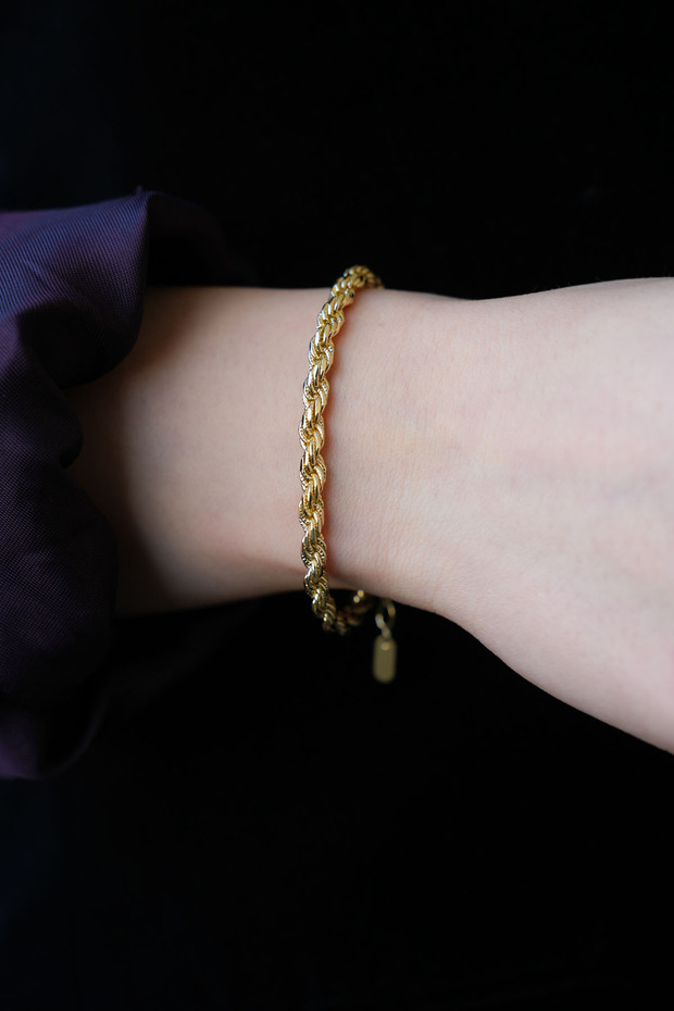 Women's Gold Classic Twisted Rope Chain Bracelet Xuping Jewelry Model