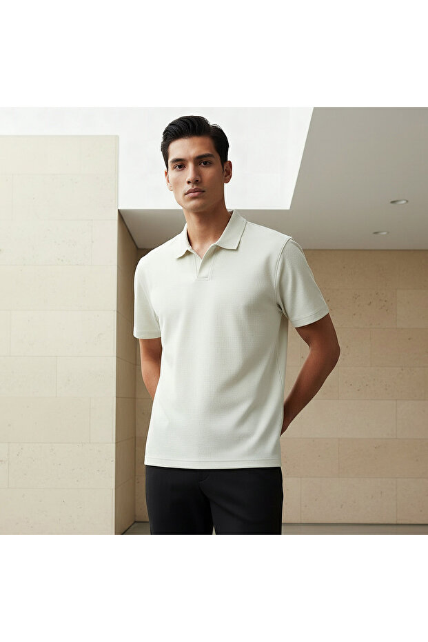 Men Short Sleeves Johnny Collar Polo T-shirt