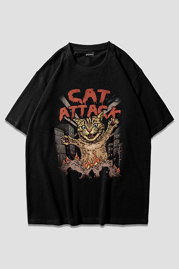 تي شيرت أسود كبير الحجم من Cat Attack