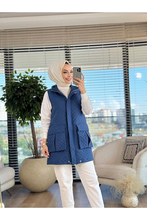 9237 سترة مبطنة بجيب أمامي باللون النيلي