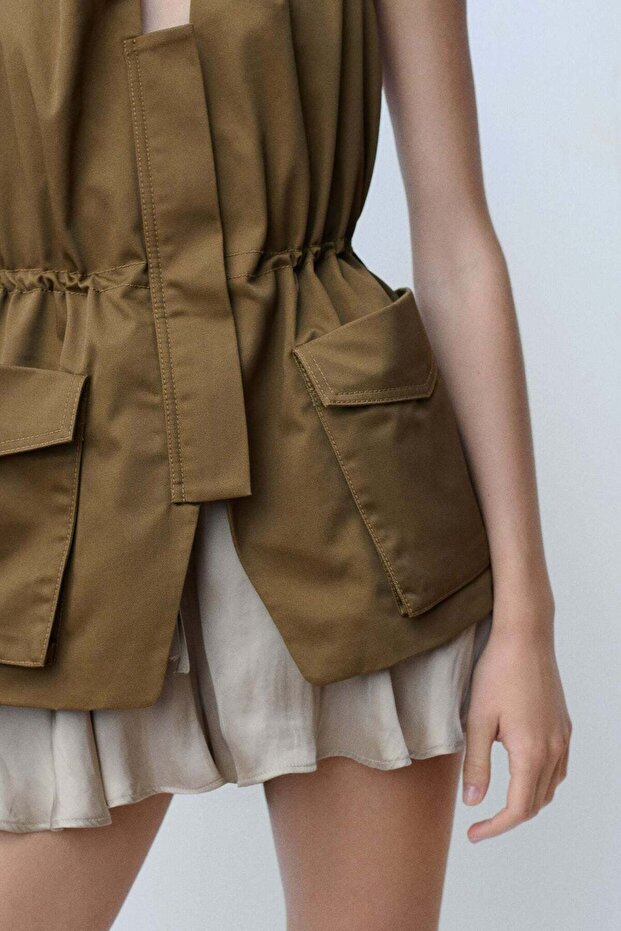 Twill halterneck top