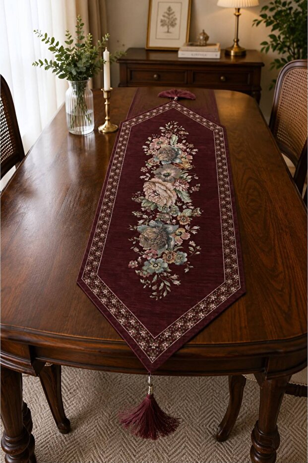 Vintage Bouquet 35X140 Tasseled Woven Tapestry Runner