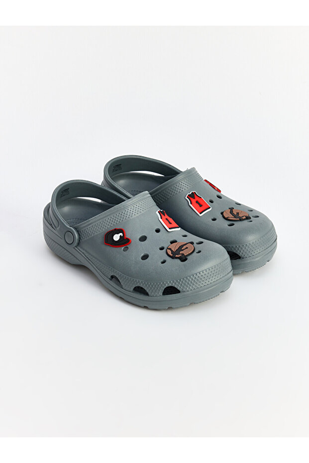Nevavm Charm Detailed Men's Beach Sandals with a Difference