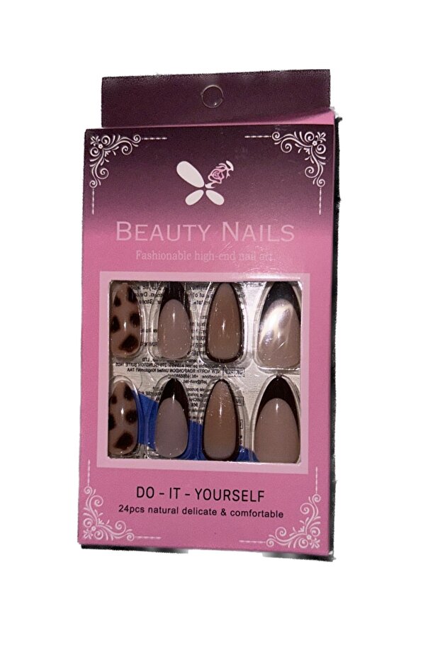 Decorated Artificial Nails