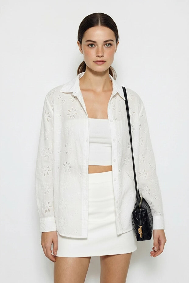 Women's Openwork Button Closure Relaxed Fit Daisy Brode White Shirt