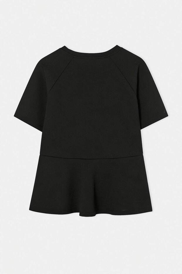 Siyah Peplum Reglan Kol Kısa Kollu Aksesuar Detaylı İnterlok Örme Bluz TBBSS26AF00179 - 7