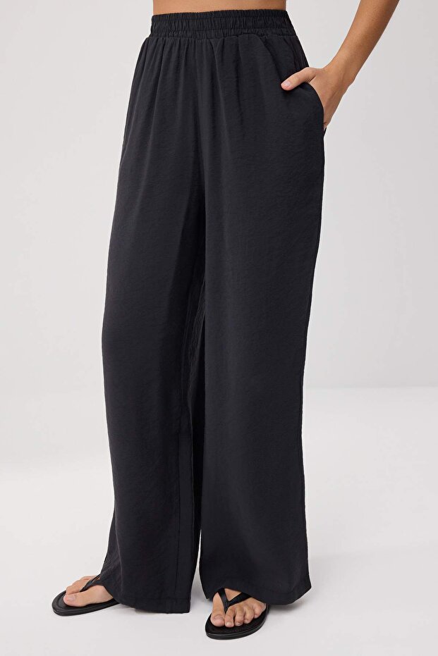 Siyah Oversize Bluz Pantolon Alt - Üst Takım TWOSS26AU00205 - 3