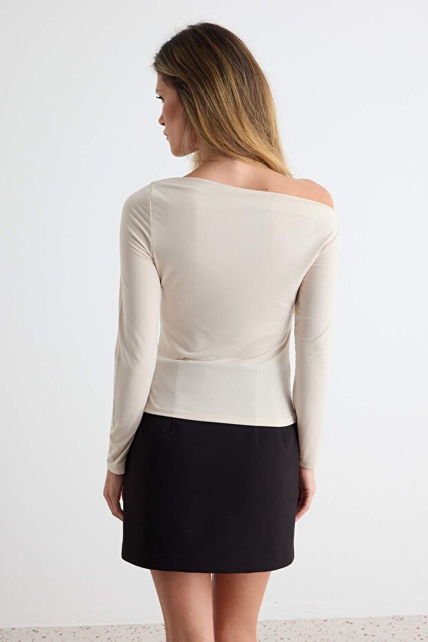 Taş Büzgü/Drape Detaylı Fitted/Vücuda Oturan Uzun Kollu Esnek Örme Bluz TWOAW25BZ00248 - 4