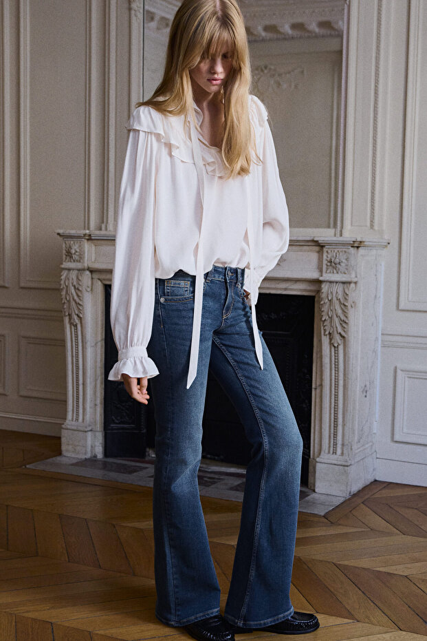 Flared Low Jeans - 1