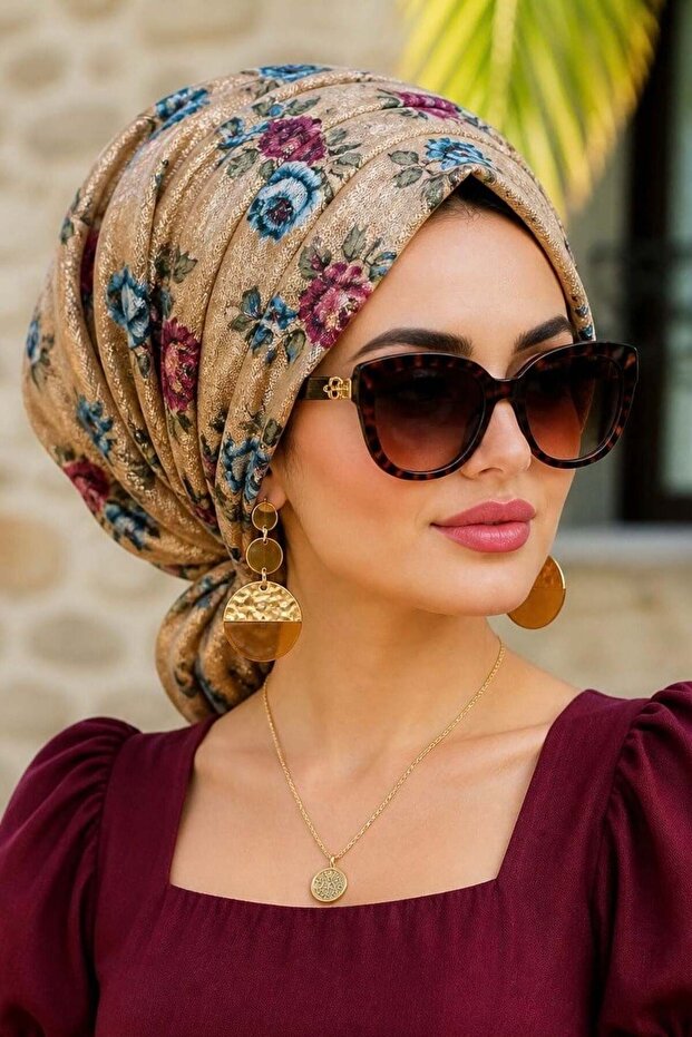 Camel Leaf Patterned Buckle Bonnet - 2