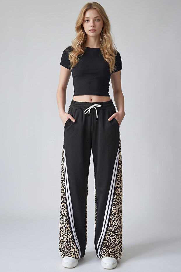 Women's Beige Double Pocket Leopard Patterned Spanish Flare Trousers