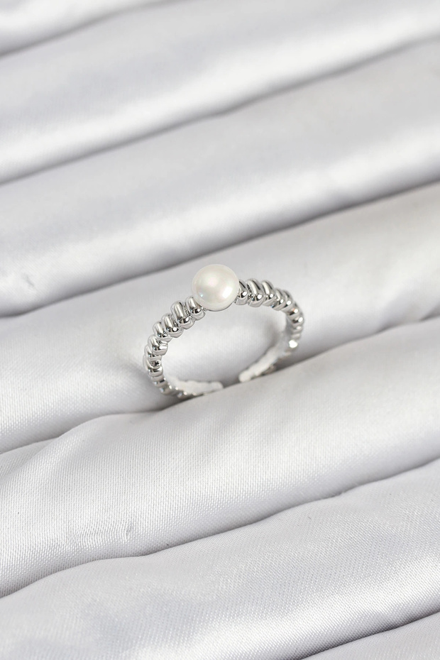 Brass Silver Color Belly Pearl Model Women's Ring