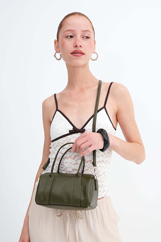 Zippered Hand and Shoulder Bag Ç6011