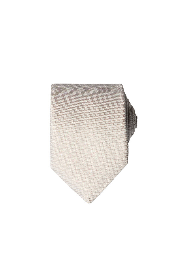 Patterned tie
