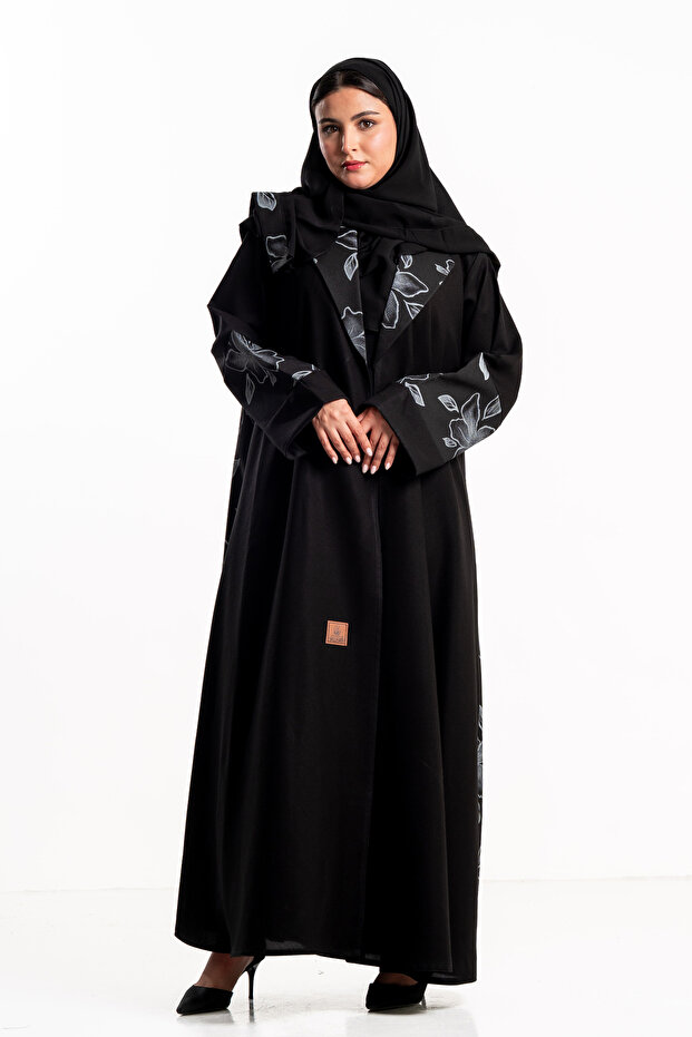 عباية يارا