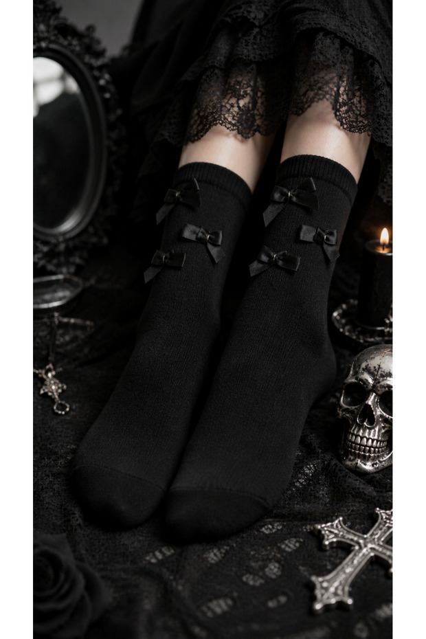 Women's Bowknot Detailed Black Scented and Washable Gothic / Petite Style Socks Socket Length