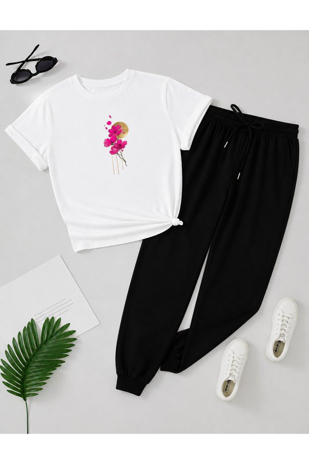 Pink Flowers Print Detailed T-Shirt Tracksuit Set