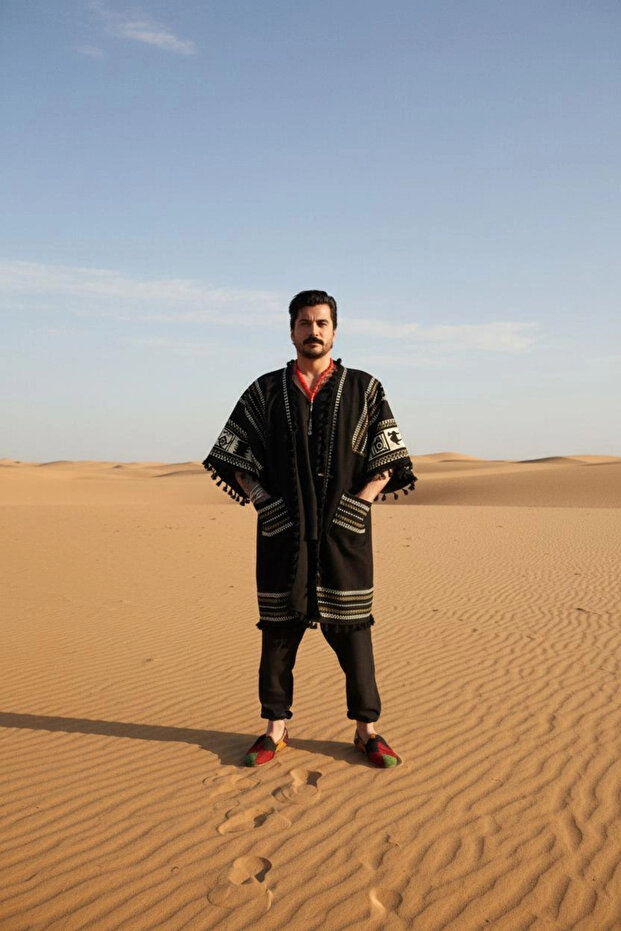 Caravan Bohem Style Men's Kimono & Pancho