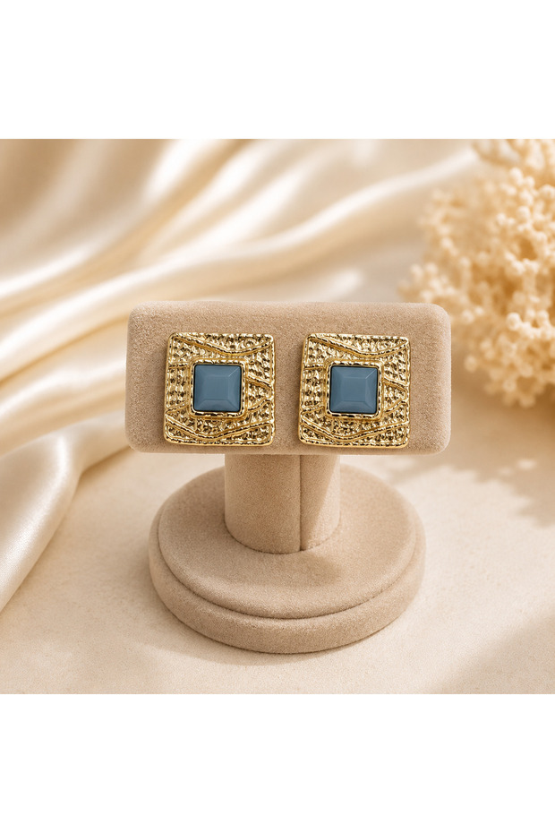 Brise Blue Stone Detailed Gold Color Vintage Textured Premium Square Gold Earring Set for Women