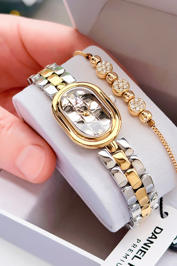 Oval Case Gold Silver Women's Watch - Steel Band - Japanese Movement - Water Resistant - Special Boxed Dkby2060C2