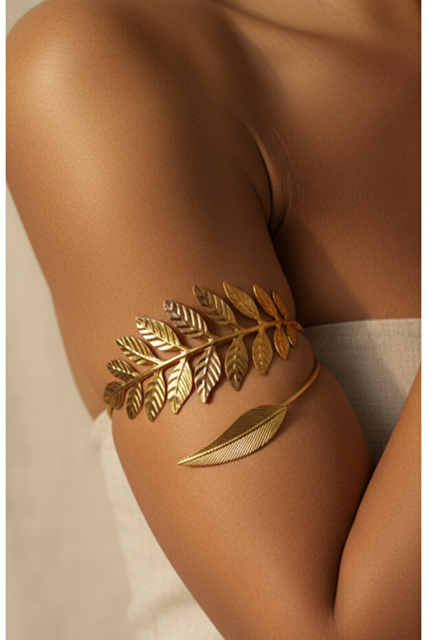 Trendlover Upper Arm Leaf Figured Bracelet