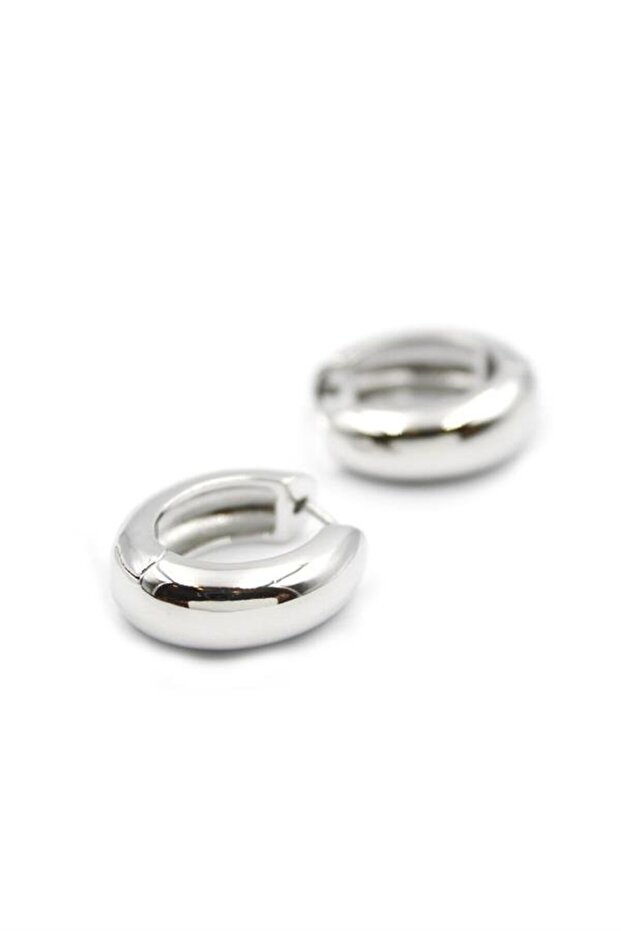 Oval Hoop Earrings - Silver