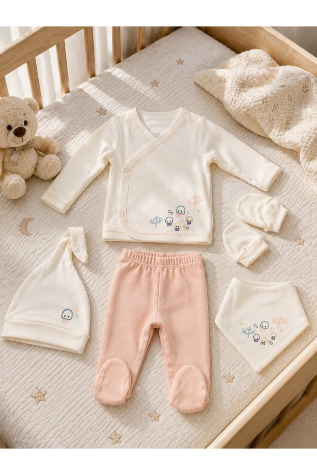 Jellyfish Ecru 5-Piece Newborn Baby Girl Hospital Discharge Set