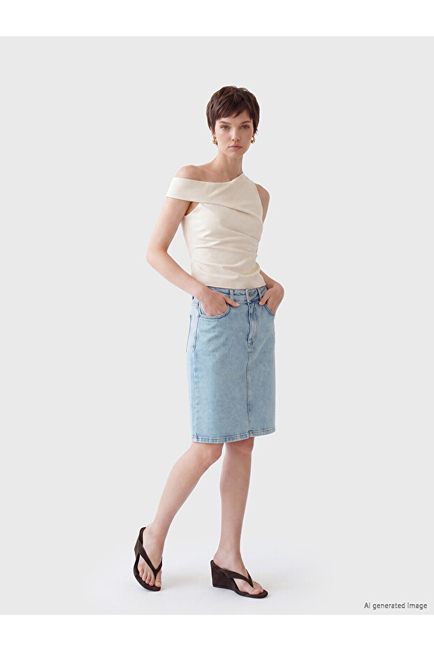 Nevavm Regular Fit Mini Jean Skirt with a Difference