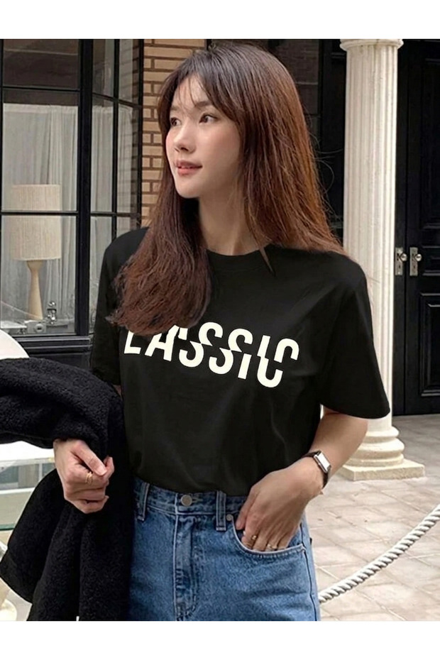 تيشيرت بتصميم كلاسيكي مطبوع للجنسين