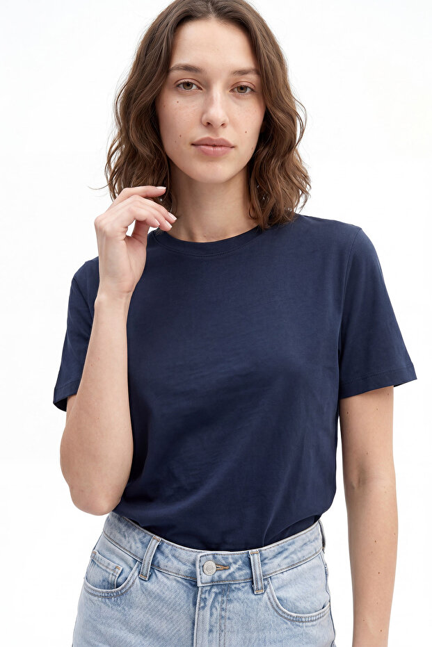 Women's Comfortable Basic Interlock T-Shirt
