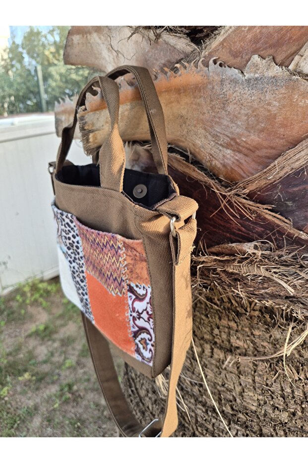 Patchwork Pocket Patterned Brown Cloth Messenger Bag - 2