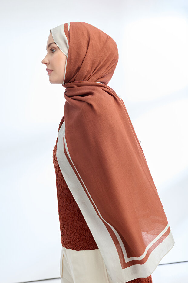 Elegant Harmony Frame Pattern Shawl - Tile - 2