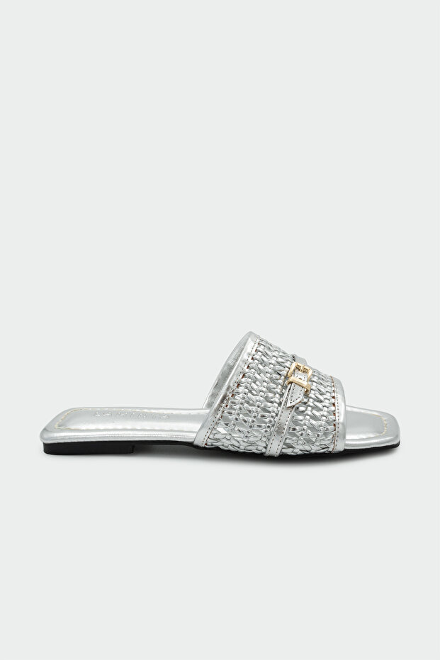 Elara Braided Buckle Detailed Women's Silver Flat Slippers