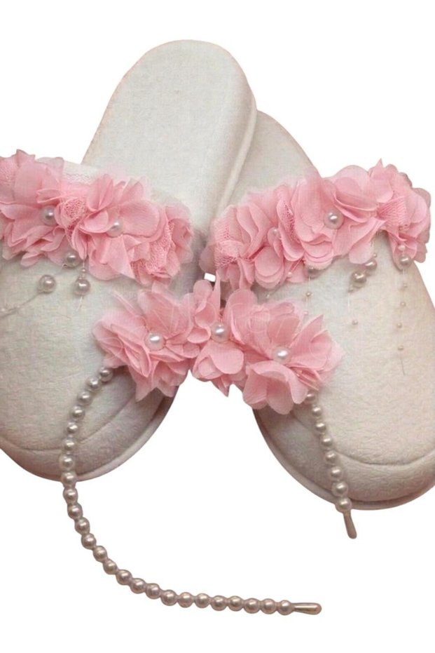 Floral Pearl Maternity Slippers and Pearl Maternity Crown Mother Hospital Set