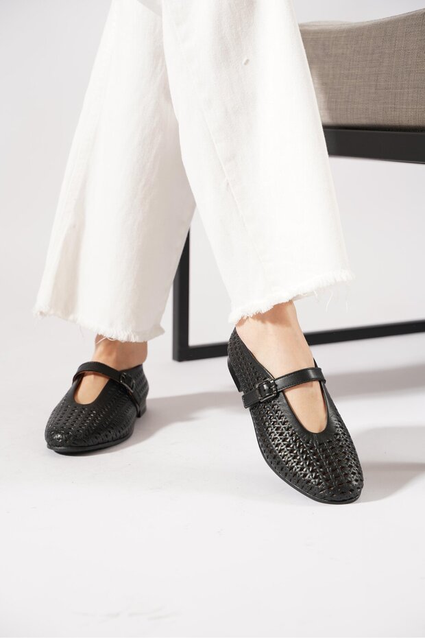 Genuine Leather Buckle Casual Women's Ballerinas