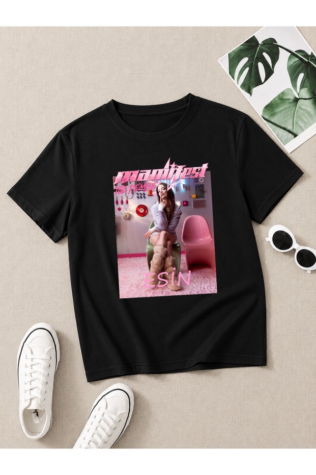 Manifest Powder Pink Zoktay Mina Esin Sueda Hilal Lidya Designed Black T-Shirt