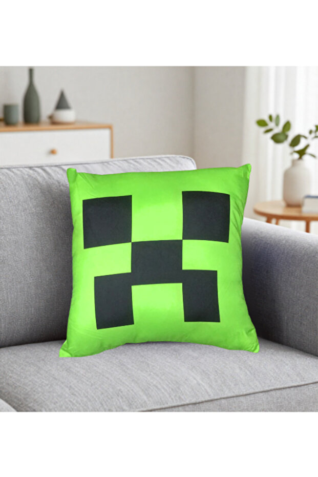 Gaming Pixel Art Cushion Throw Pillow – Soft Square Decorative Pillow 40 × 40 cm