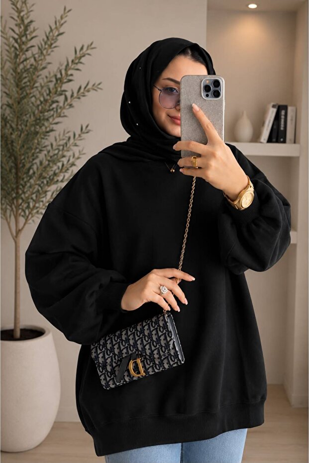 سترة تريكو كبيرة الحجم بنصف الياقة المدورة